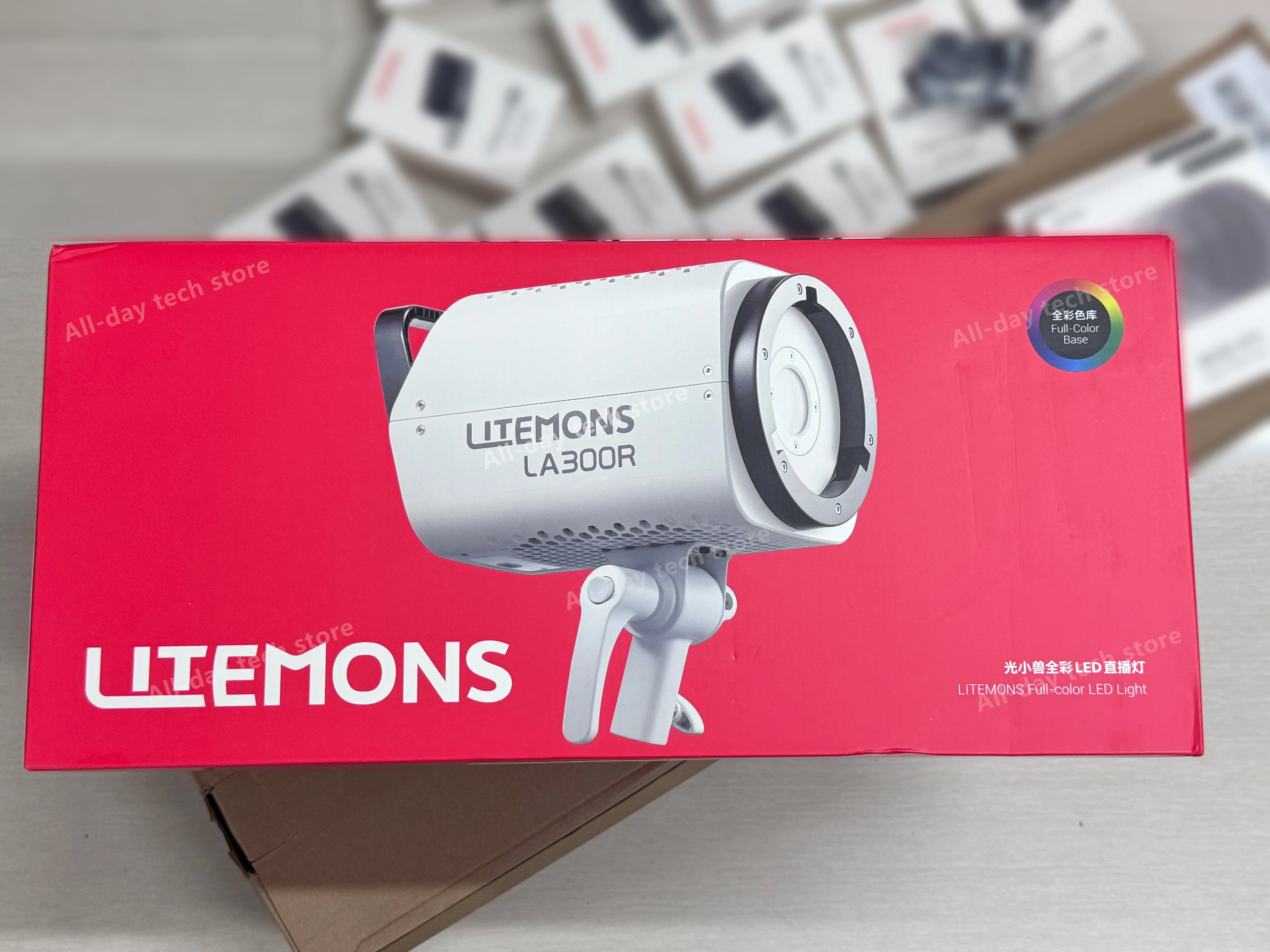 Godox LA150R  LA200R  LA300R  LA300Bi Litemons Full-color LED light 1800K-10000K (2800K-6500K for LA300Bi)adjustable GM value