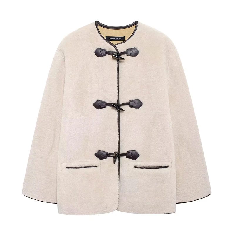 

2025 Winter New Women's Clothing, Off-White Lambswool Toggle Coat - Retro Loose Short Warm Jacket.