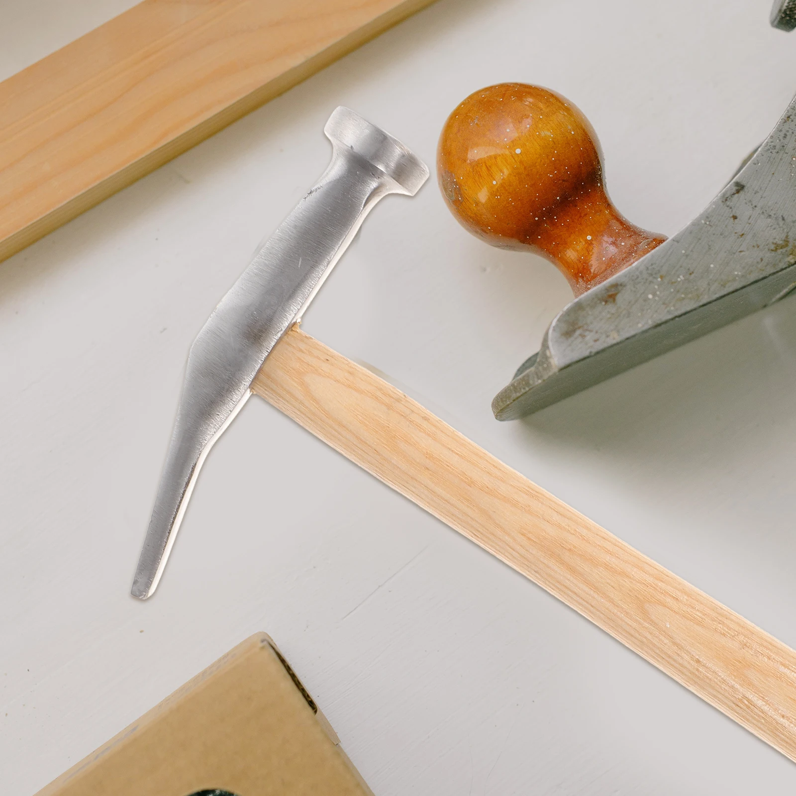 

1pc Shoe Making Hammer Steel Lightweight Rustproof Wooden Handle Shoemaking Tool Perfect for Shoes craftsmen