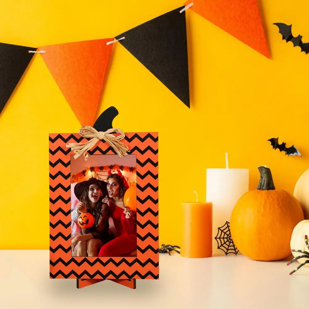 Pumpkin Shape Photo Frame Rustic Halloween Wooden Photo Frames Pumpkin Decorations for Farmhouse Tabletop Indoor Party Room