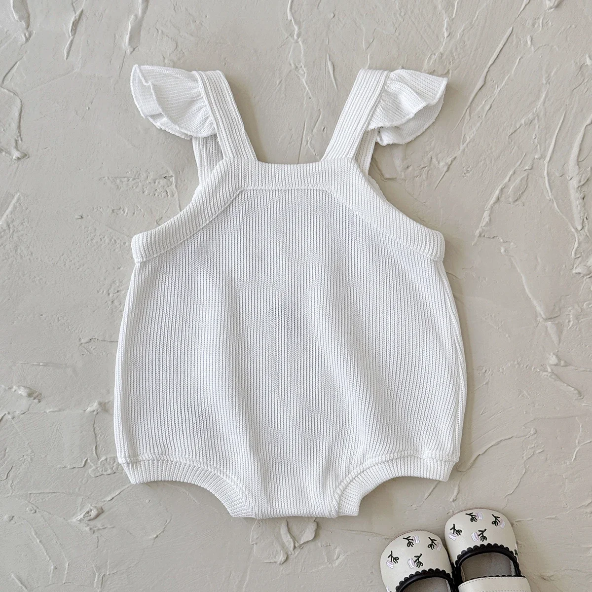 Autumn New Baby Clothing Cherry Embroidered Little Sleeveless Triangle Crawler Brief Crawling Suit Cute Newborn Romper