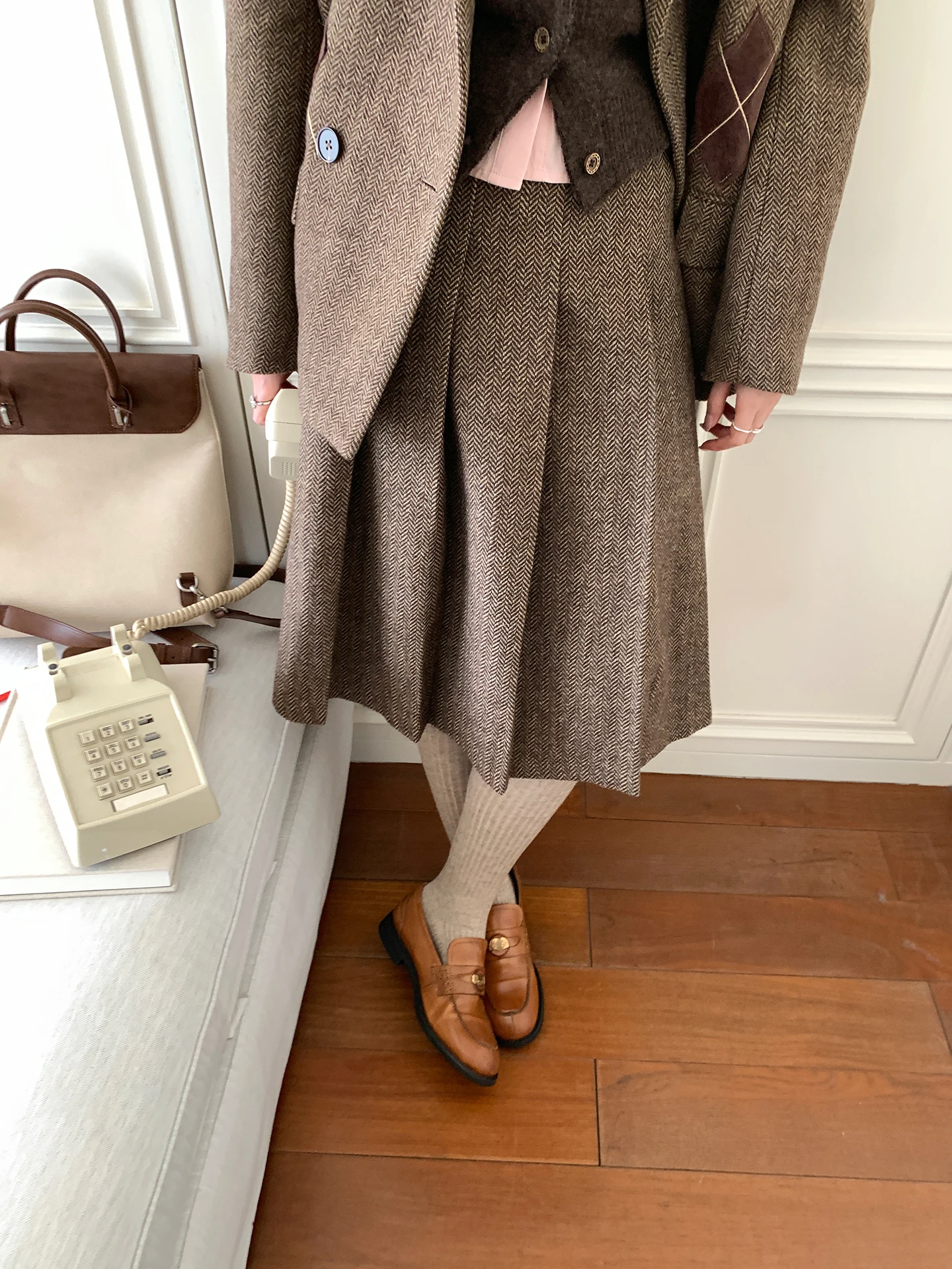 

Юбка миди с высокой талией из шерстяной смеси с принтом в клетку, в корейском и британском ретро-стиле, А-силуэт, для повседневной носки и офиса