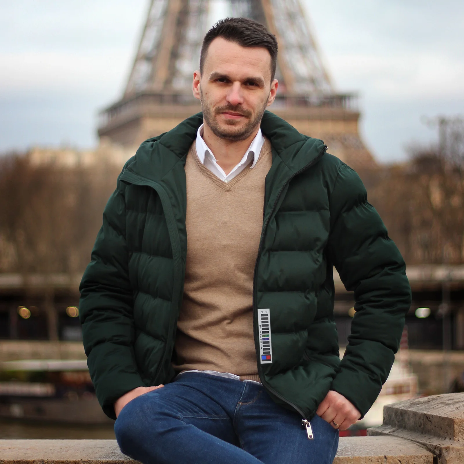 

10pcs Temperature Strips 16℃~38℃/61℉~100℉ Portable Sew-On Down Jacket Thermometer For Clothes Fish Tank Measurement Instrument