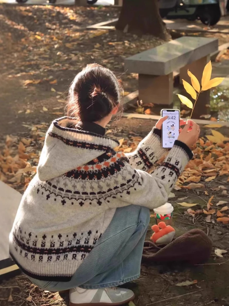 

2025 зимние толстовки женские, жаккардовый вязаный свитер с монограммой и круглым вырезом, кардиган, джемперы с длинными рукавами, осенний открытый кардиган, мягкий топ