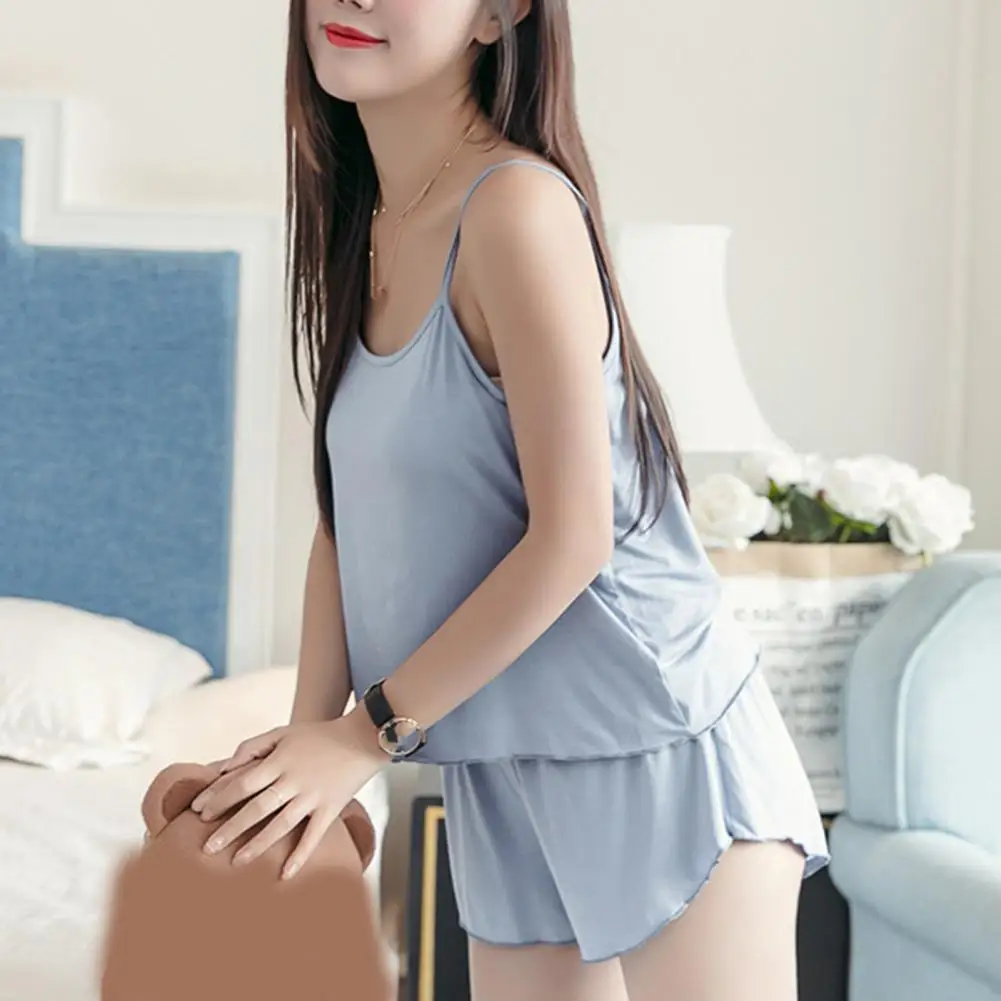 Popular Camisole Sleepwear Set Pullover Design Sleepwear Set Comfortable Summer Camisole Pajamas Shorts Sleepwear Dress Up