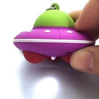 Extraterrestrial LED Light Alien Keychain Electric Flashlight Spaceship Keyring Glowing Universe UFO Alien Bag Pendant