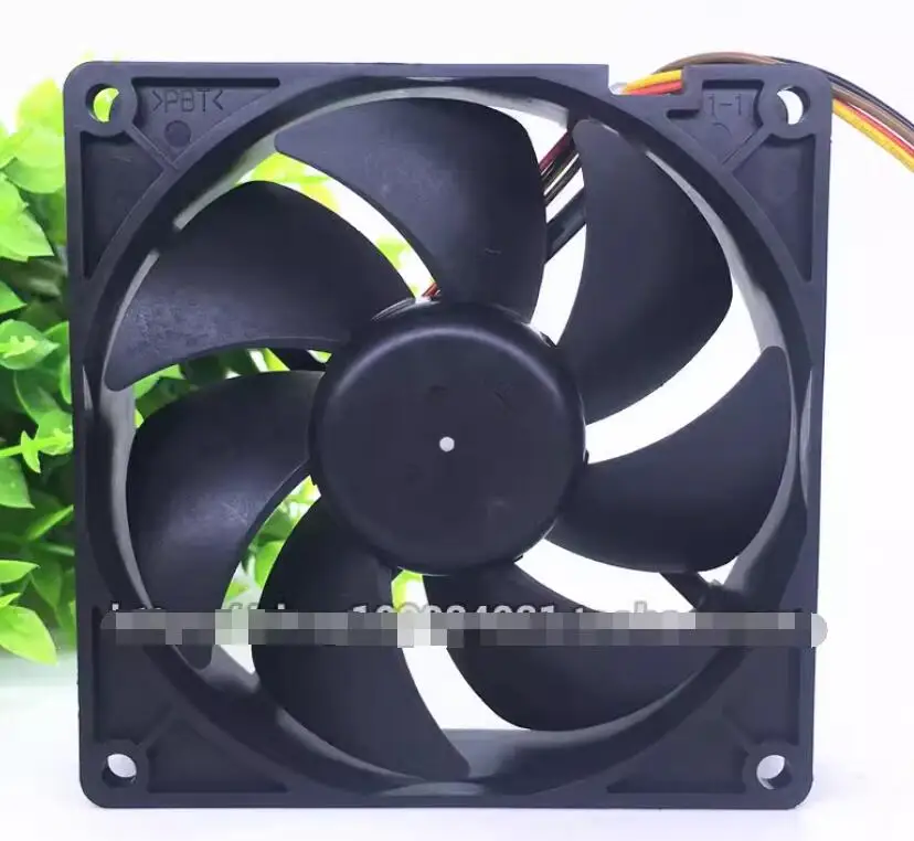 NMB 3610EL-04W-B76 DC 12V 0.40A 90x90x25mm 4-Wire Server Cooling Fan