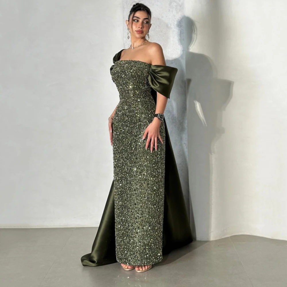 

Customized Green Sparkly Sequined Off the Shoulder Straight Satin Evening Dresses SWeep Train Foor Length Pageant Prom Gowns