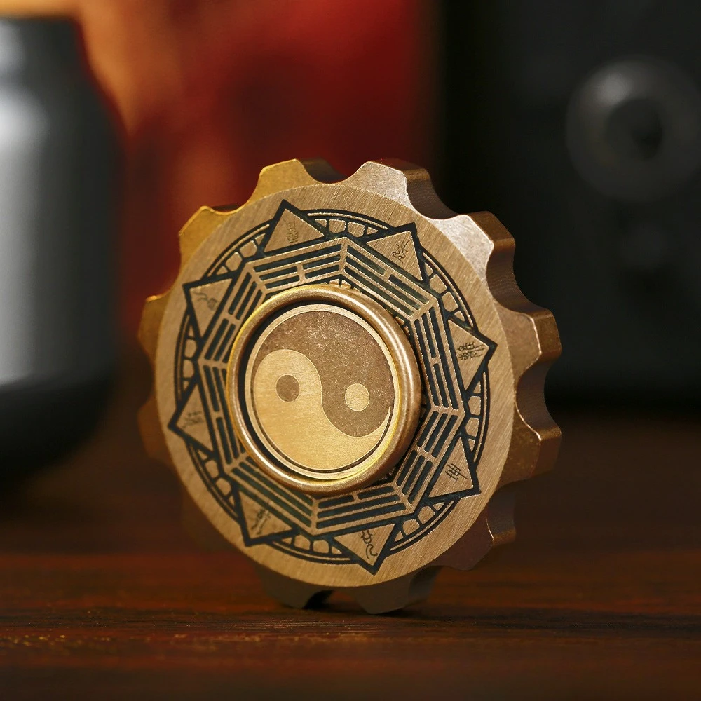 JTEDC Doppelseitiger Wikinger-Piraten-Retro-Messing Rotierender Mechanischer Metall-Fingerspitzenkreisel Stressabbau-Spielzeug