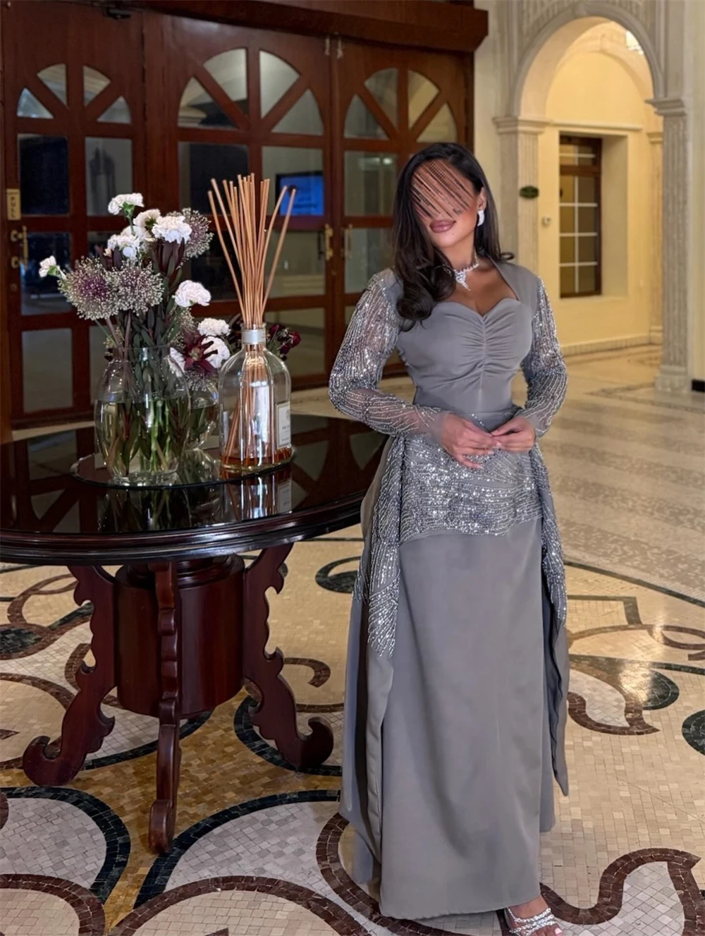 

Customized Classic grey Jersey Evening Dress Formal Sweetheart Long Sleeves Celebrity Gowns Soft Straight Sweep Train Prom Dress