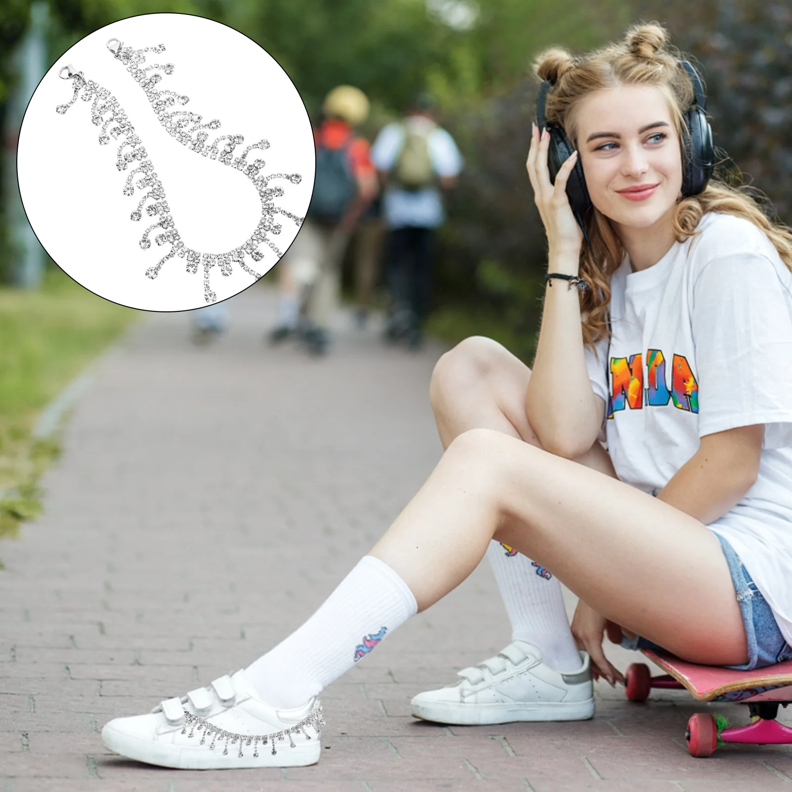 

1Pair Rhinestones Shoe Chains Chic Stylish Shoe Decoration DIY Accessories for Women Girls Teens Boot Sandal Charm Jewelry