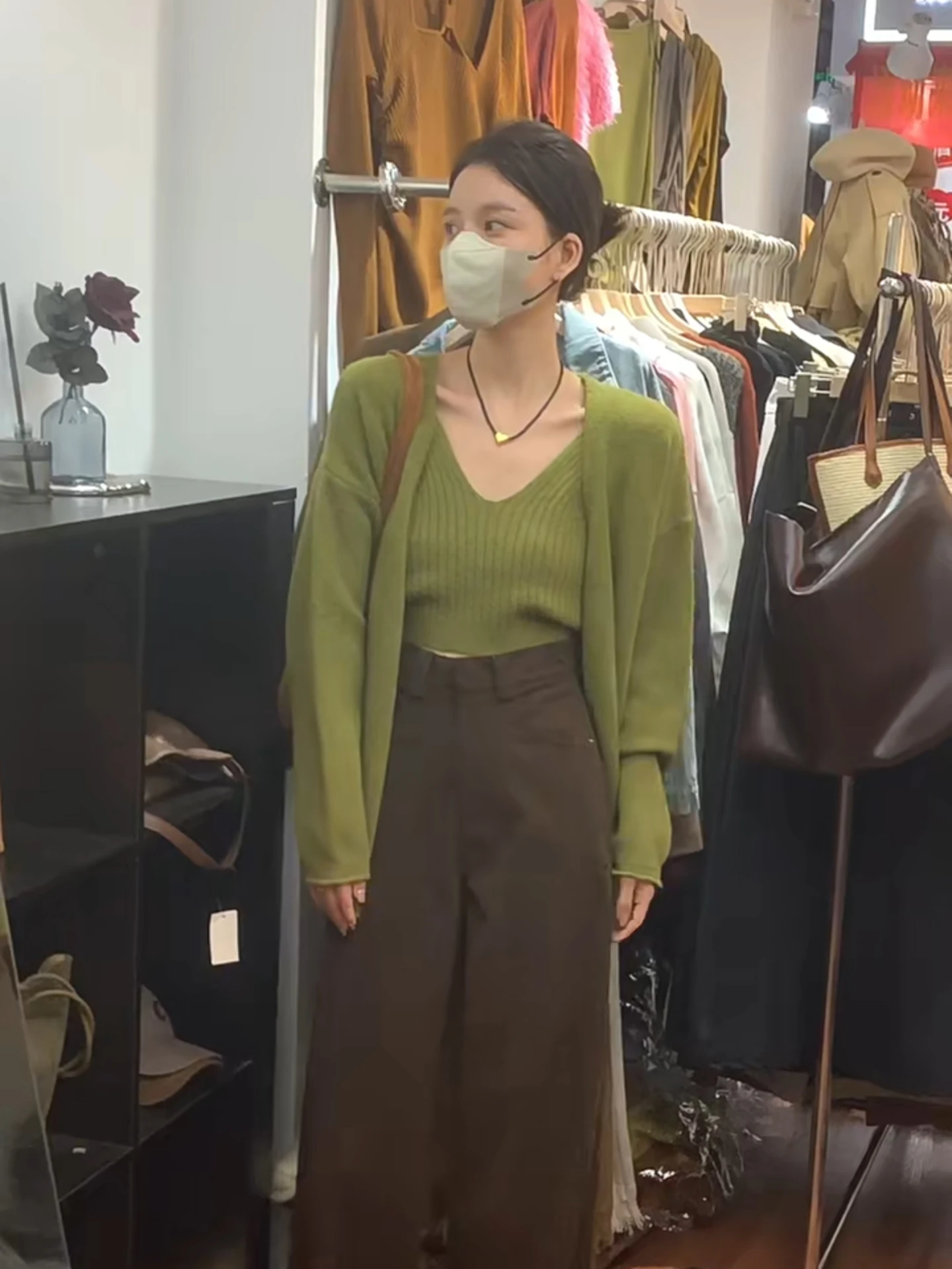 

Eeni Aosphere трикотаж с v-образным вырезом, верхняя одежда, женский осенне-зимний тонкий мягкий комплект из двух предметов средней длины, теплый кардиган