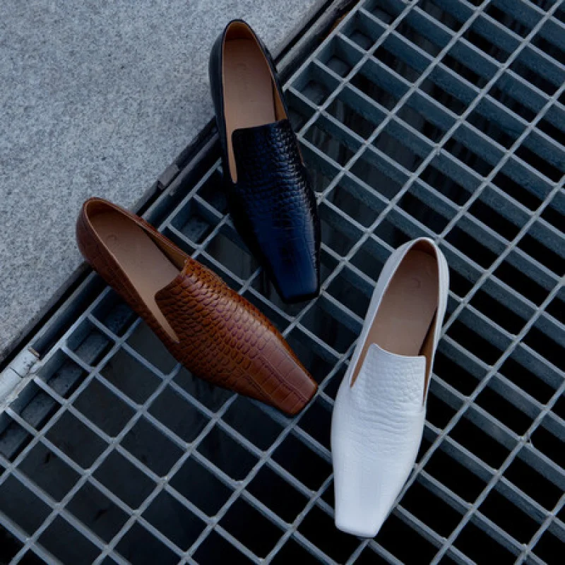 

Women's Genuine Leather Low-heeled Black Square Loafers 2026 Elegant Designer Luxury Comfortable Heels Woman