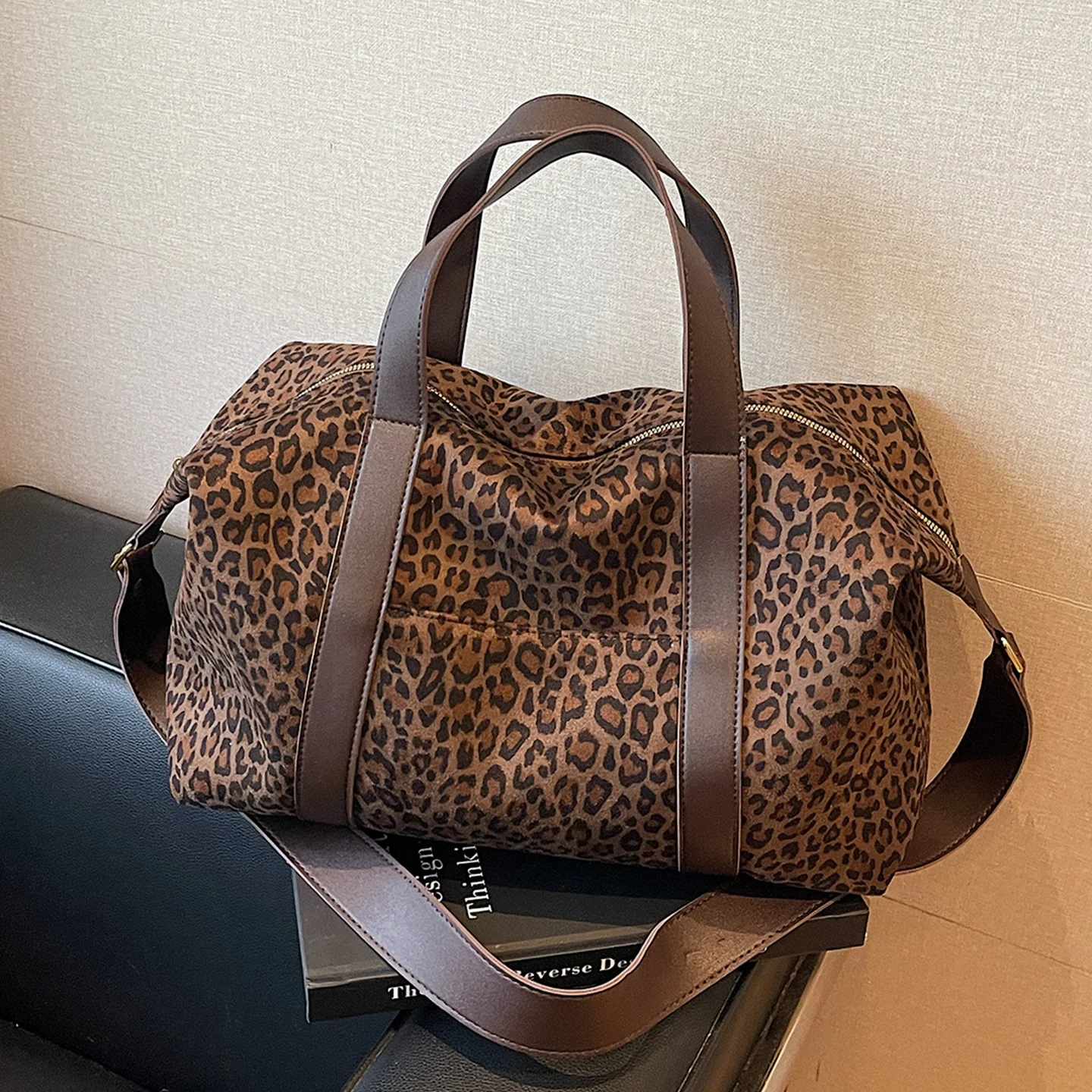 Leopard Print Handbag for Womoen Big Totes Faux Suede Female Shoulder Crossbody Bags Large Capacity Travel Fitness Bag Shopping