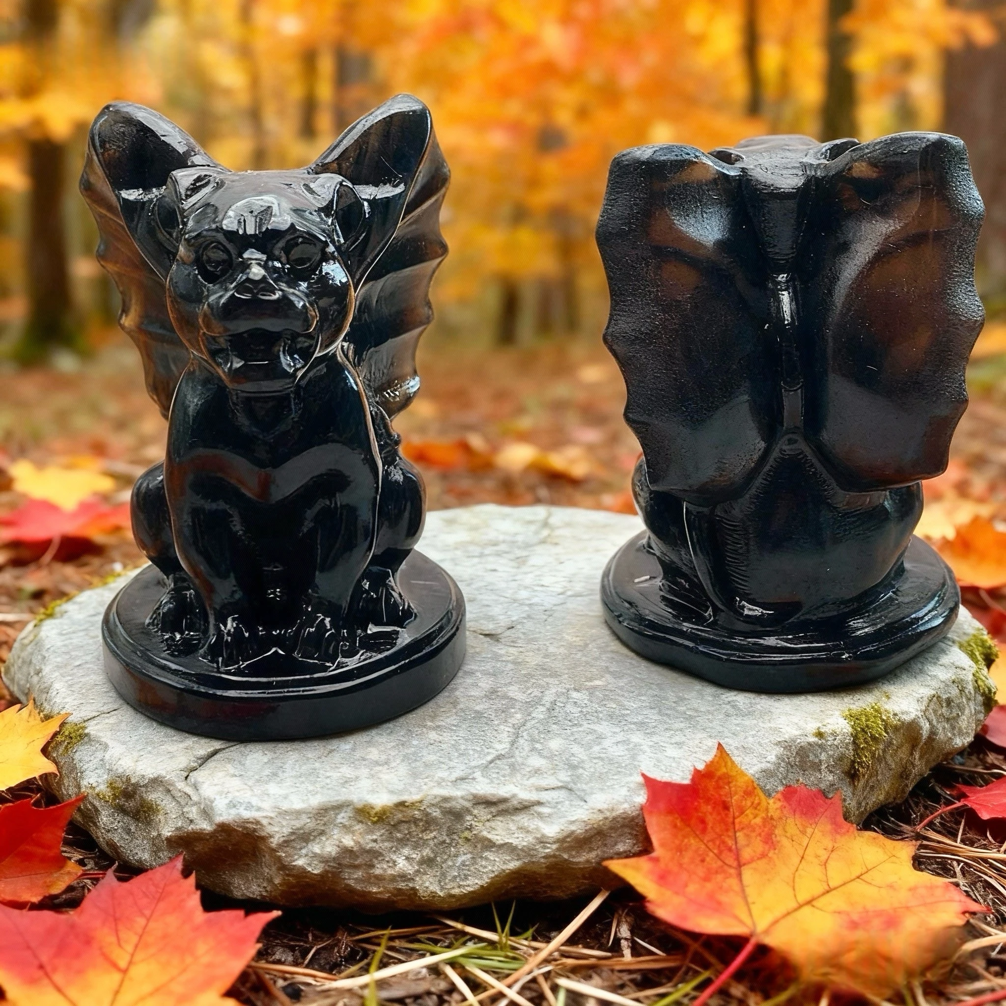 1PC Obsidian Hand-Carved in Gargoyle, irregular shapes, stone collection, excellent gifts, Halloween and Easter decorations.