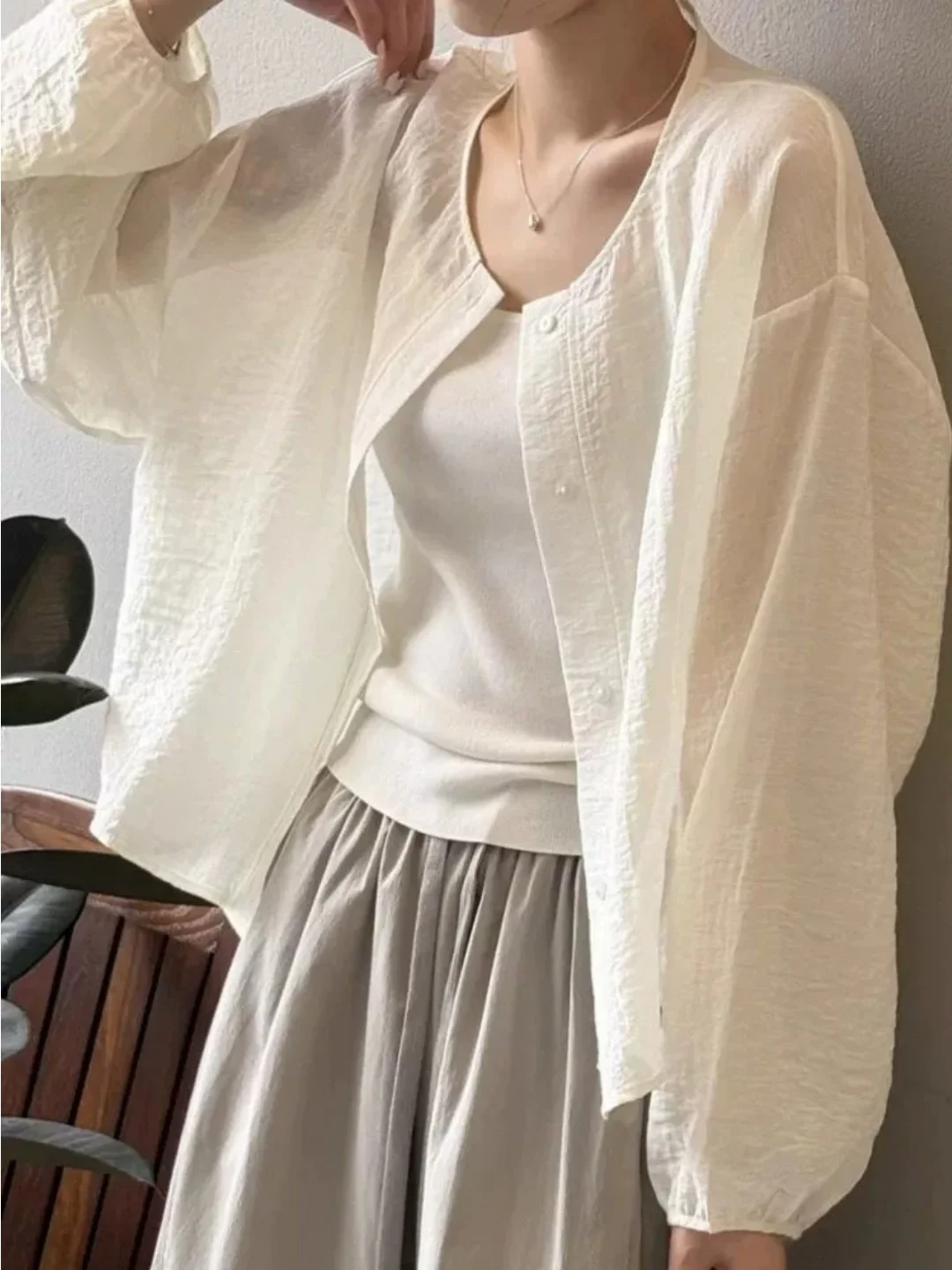 

Elegant White Cotton Linen Sun Protection Shirt Women's Summer Thin Micro Translucent Design Sense Outerwear Top