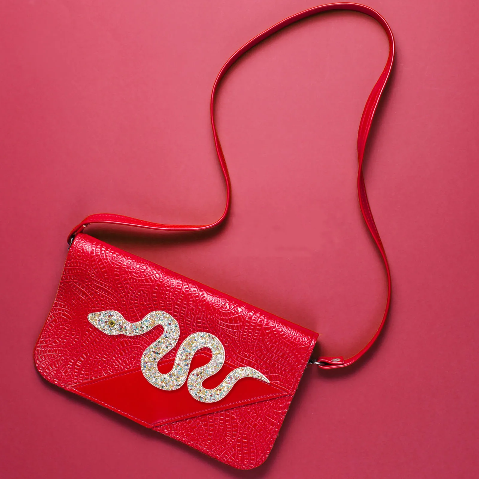 

2Pcs Snake Rhinestone Iron on Patch DIY Clothes Shoes Hats Bags Decorative Clothing Accessories Sparkling Embellishment Party