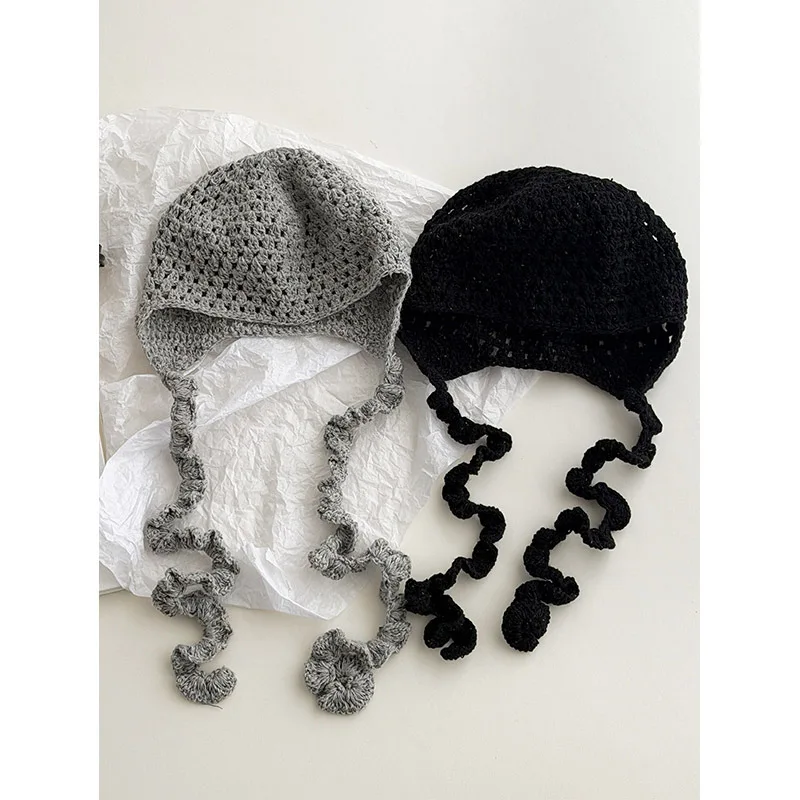 

Новые весенние вязаные шапки Y2K с милыми ремешками для мужчин и женщин, полые и дышащие, подходят для повседневной носки и путешествий.