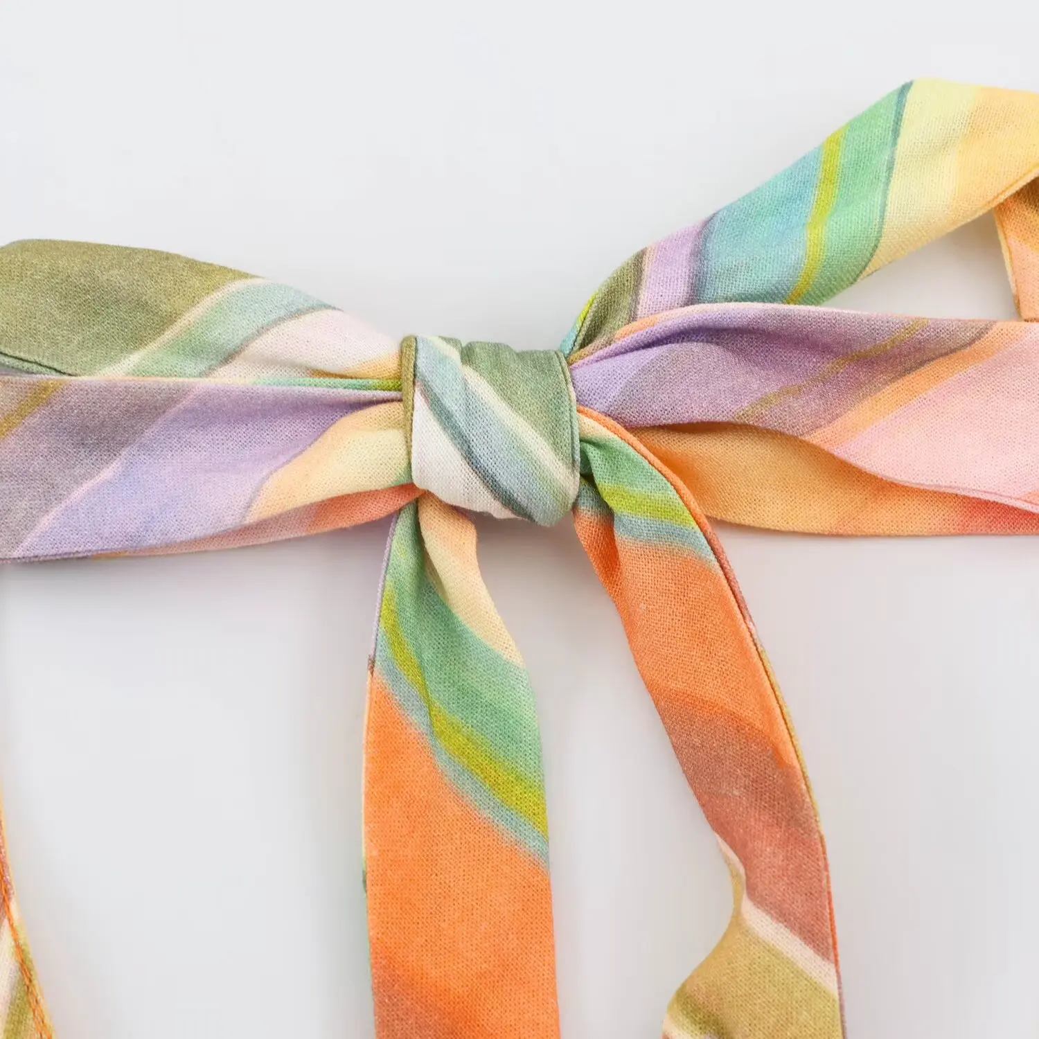 BSAY Damen-Maxikleid mit Neckholder, V-Ausschnitt, bunter Chevron-Streifendruck, ärmellos, langes Kleid mit Rückenbindung, Sommer-Strandurlaub-Sonnenkleid – Detail 11