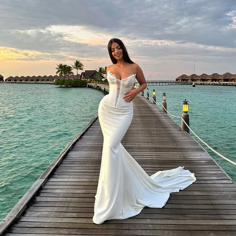 Eightree Formale Meerjungfrau Brautkleider Schatz Sweep Zug Satin Brautkleid Weiße Spitze Hochzeit Ball Ballkleider Maßgeschneidert