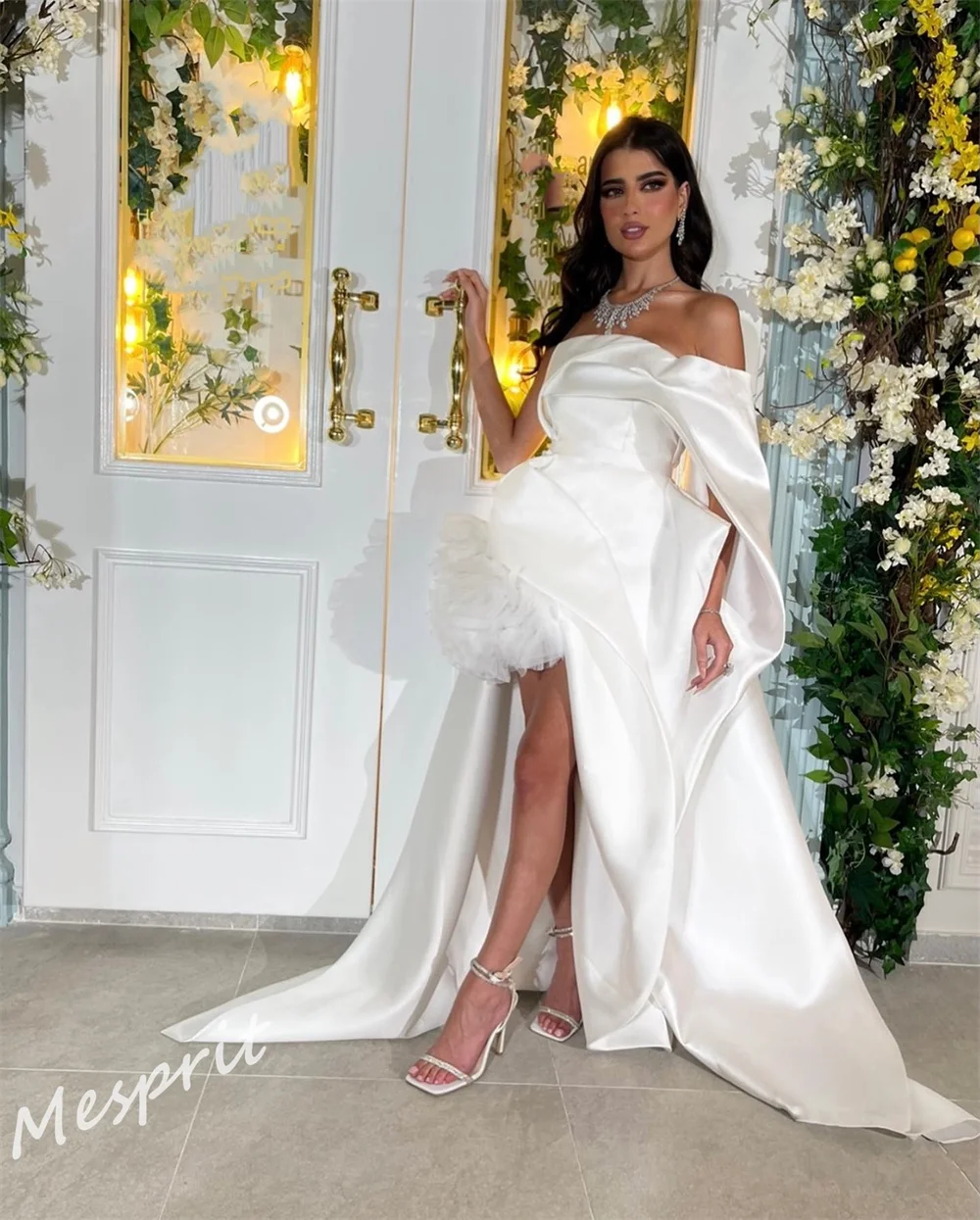 Robe de Rhà une épaule, brosse de balayage, cocktail, couches de tulle, satin, personnalisé, Arabie saoudite