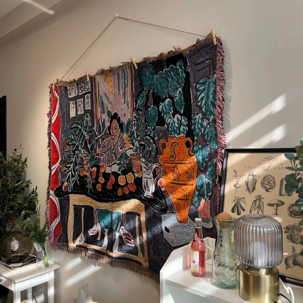 Interior with Etruscan Vase Tapestry Vintage Fauvism Art Wall Hanging Boho Woven Throw Blanket with Fringe for Living Room Decor