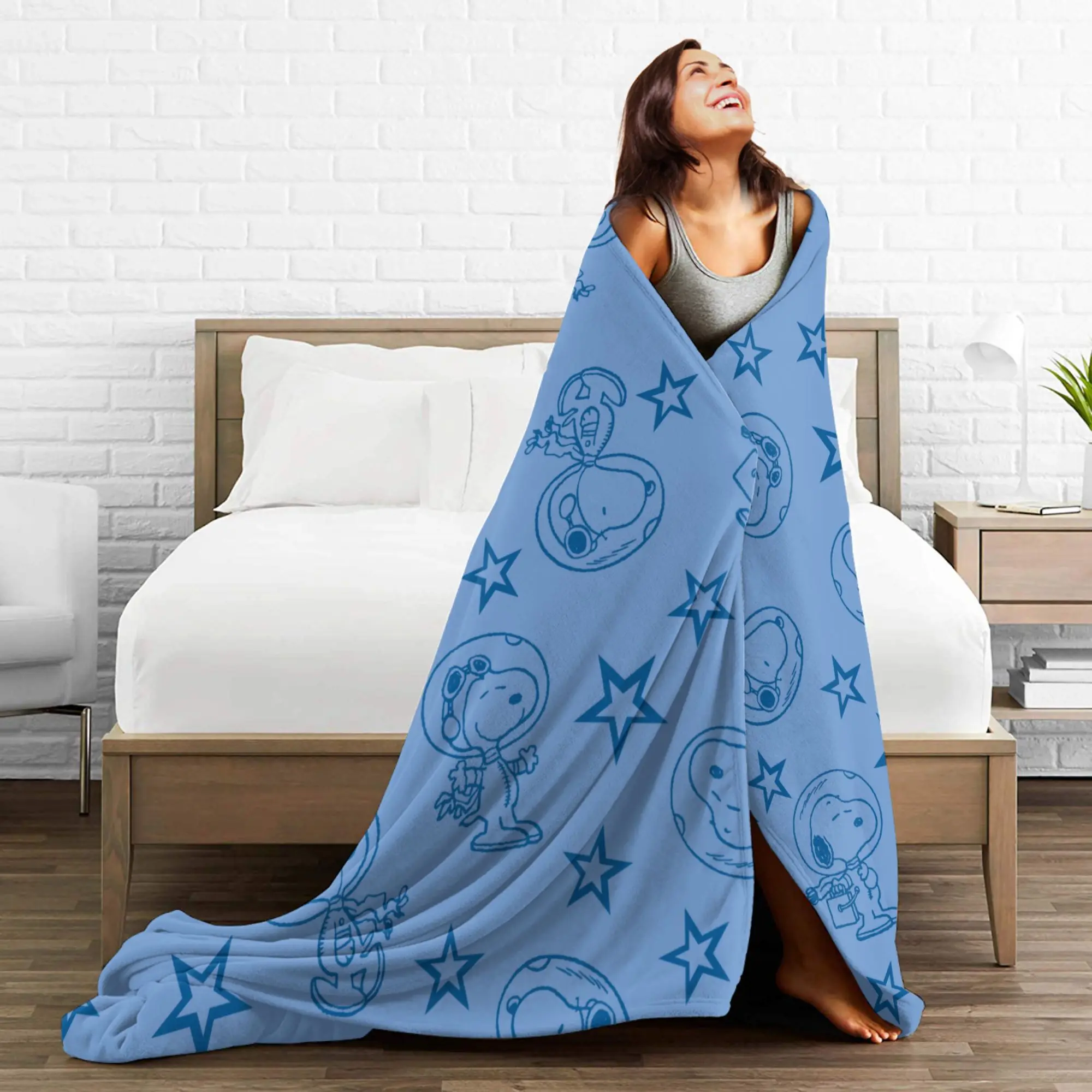 Snoopys Blue Space Astronaut Pattern Flannel Blanket  Novelty Throw Blankets for Home 125*100cm Bedspread, view 6
