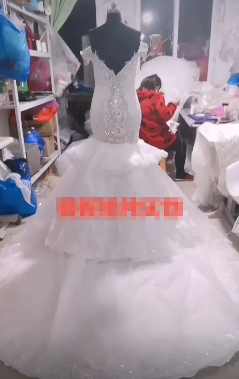 ชุดแต่งงานเจ้าสาวทรงเมอร์เมดแบบแอฟริกันไซส์ใหญ่สั่งตัดใหม่พร้อมภาพจริง งานฝีมือประณีตหรูหรา พร้อมหางที่ถอดออกได้