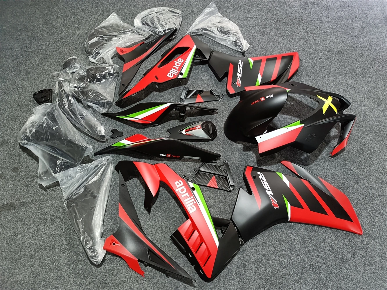 Motorcycle fairing for Apulia RSV4 1000 16-18 year RS1000 2016 2017 2018 Fairing Red Black White Green