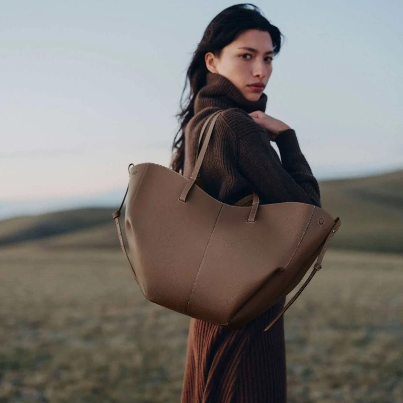 

Y2K - Best seller French pleated leather shoulder bag large capacity crossbody bag for daily travel