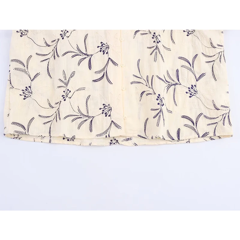 YENKYE 2025 Camisa holgada informal bordada de manga larga con cuello en V y botones delanteros para mujer blusa de otoño