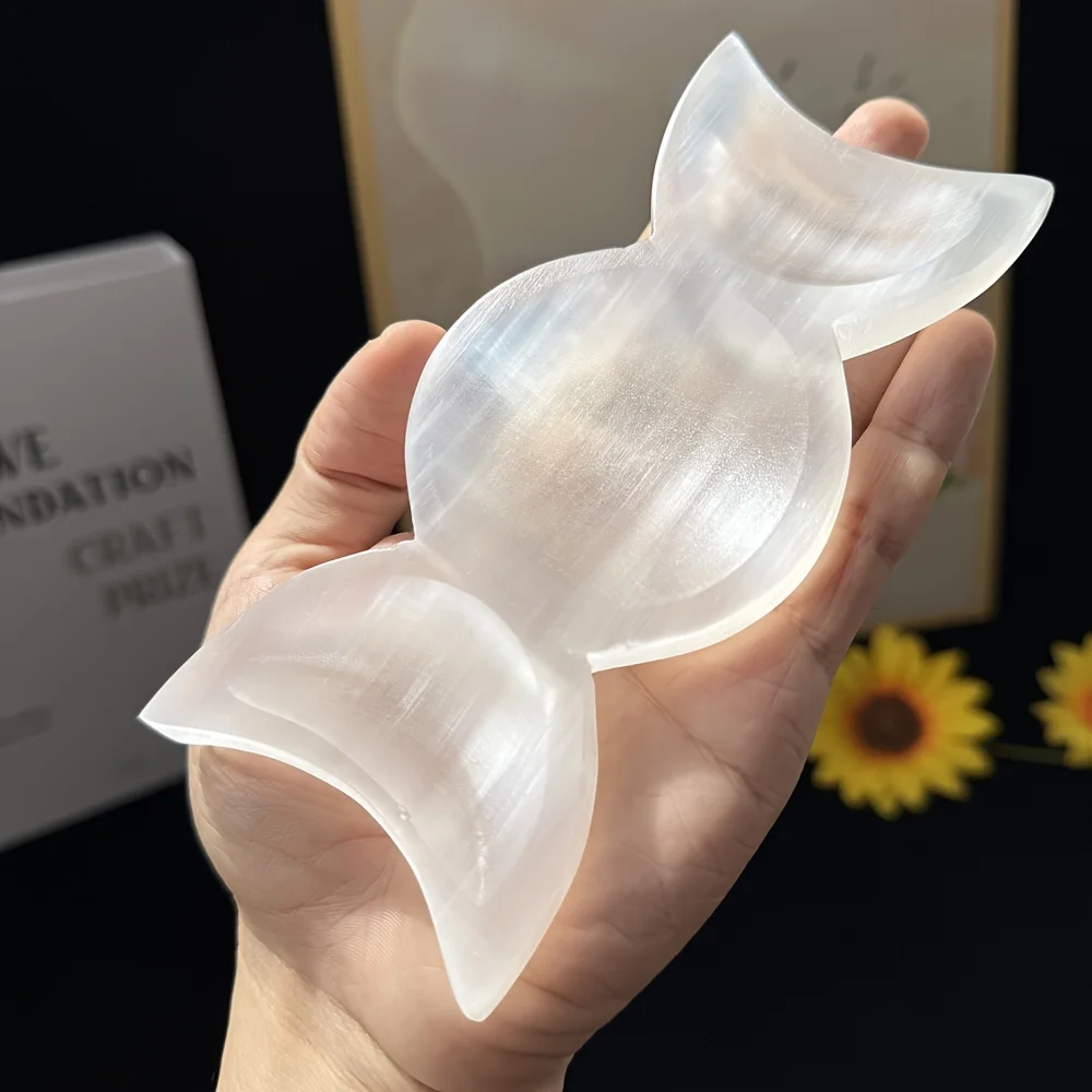 1pc Selenite Moon Goddess Selenite Bowl,Triple Moon Bowl,Crystal Gifts,Home Decor,Crystal Bowl For Witchcraft Divination view 5