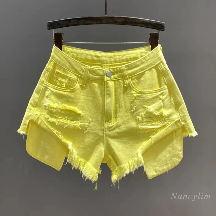 

Ripped and Frayed High-waisted Denim Shorts with Leaky Pockets, Trendy, Figure-flattering Wide-leg Hot Pants for Women Summer