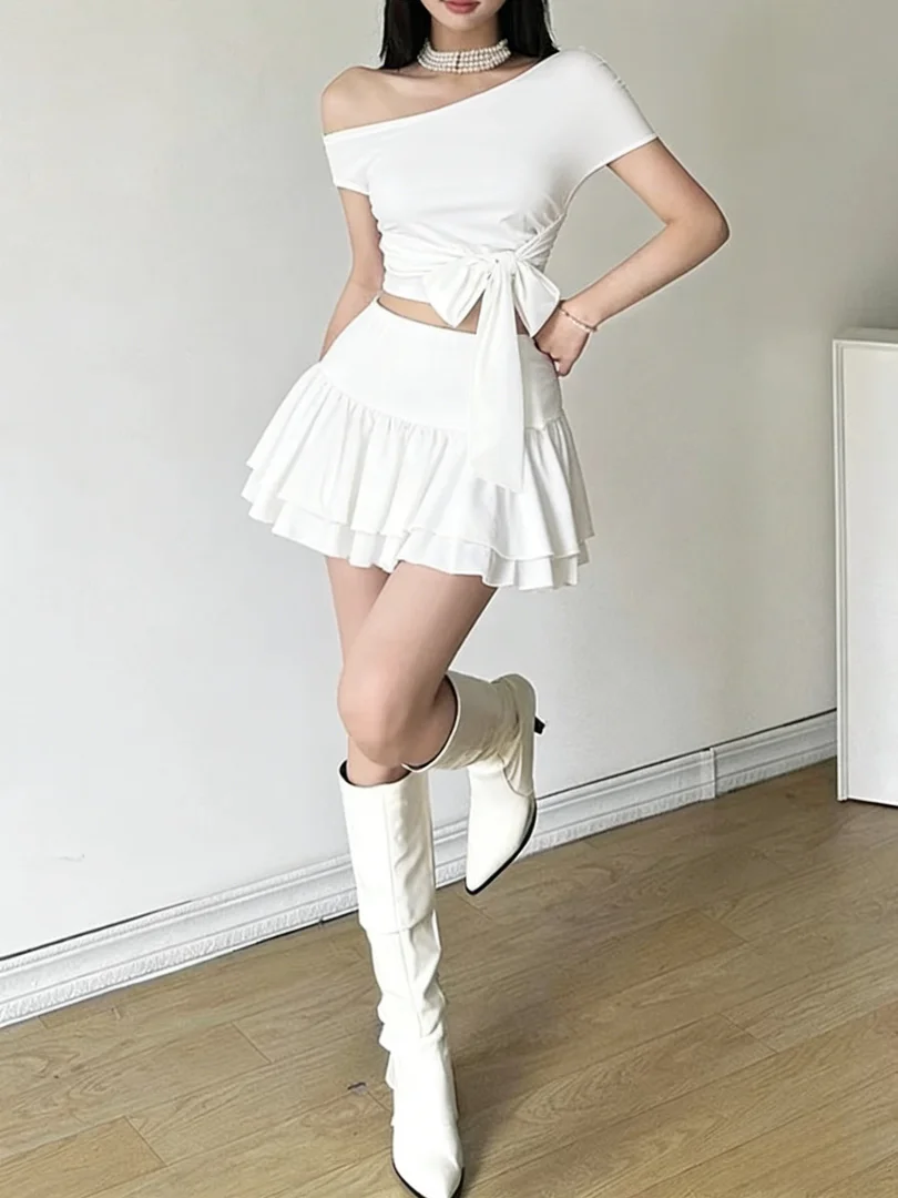 NUOMICI Gonna a vita alta da donna a maniche corte con fiocco diagonale bianco Gonna semplice ed elegante da ragazza sexy in stile gruppo Abito a due pezzi