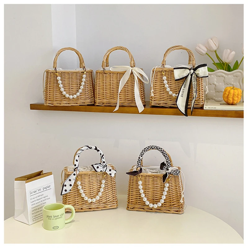 Wicker Flower Basket Rustic Style Woven Handbag Handmade Rattan Woven Trendy Concise Women Handbag Picnic Fabric Rattan Basket