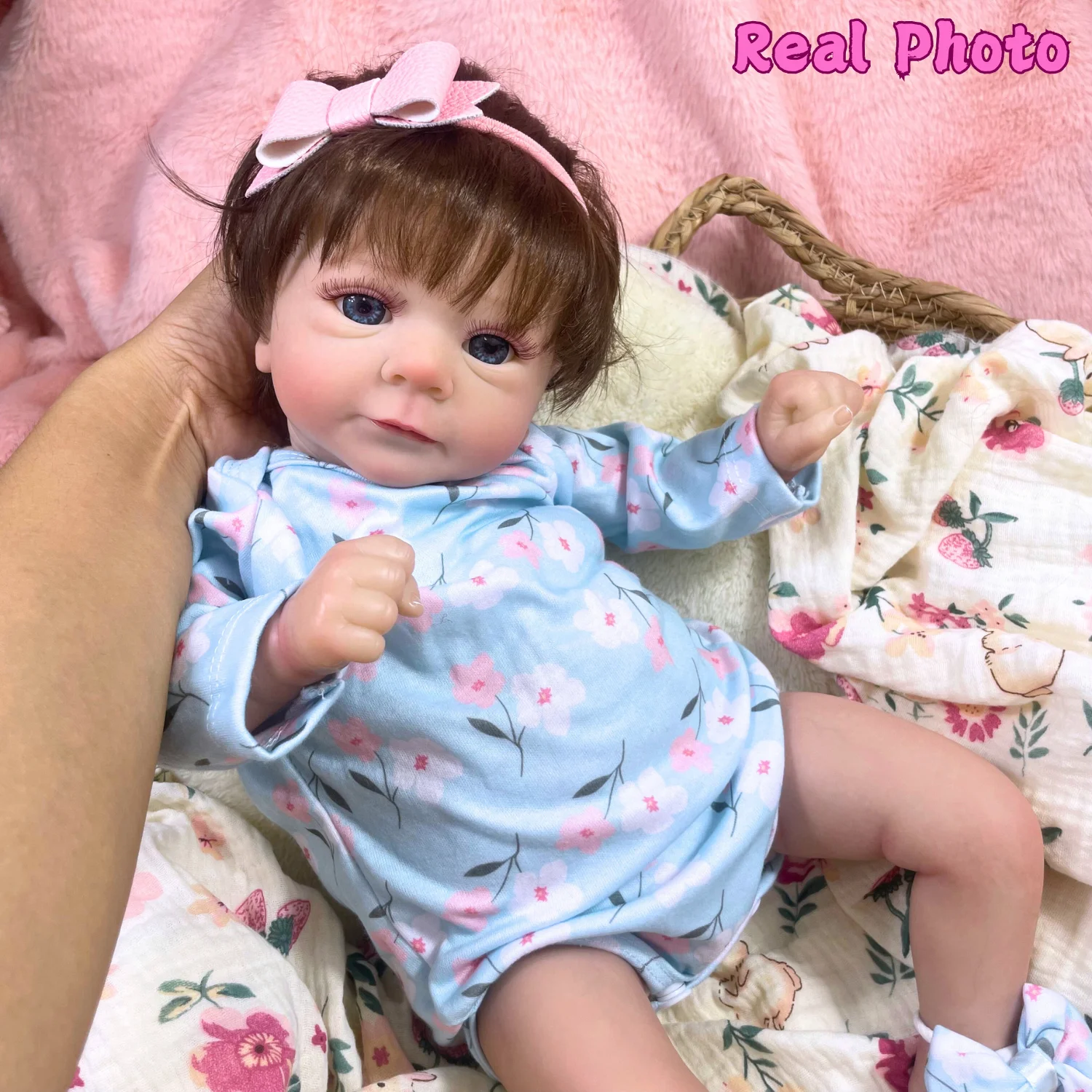 Felicia – poupée bébé Reborn de 18 pouces, nouveau-né, yeux bleus ouverts, cheveux doux enracinés à la main, ton de peau 3D, veines visibles, jouet cadeau