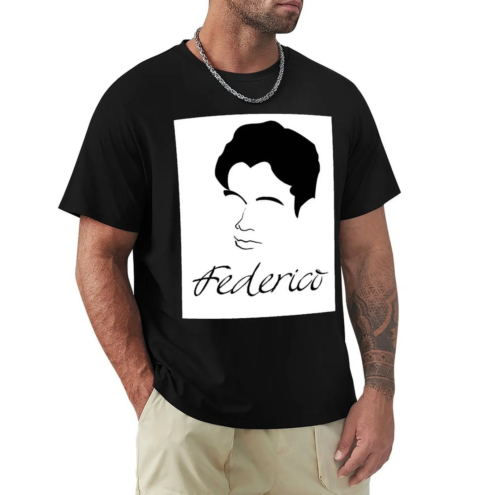 Camiseta Federico García Lorca con estampado de patrón abstracto