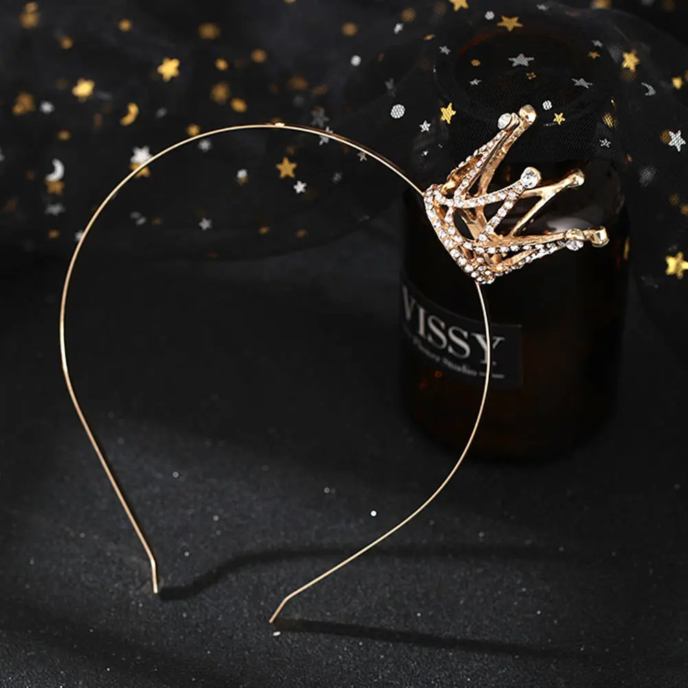 

Princess Crown Hair Accessories Rhinestone Headwear Girls Vintage Golden Alloy Kids Headdress Party Photo Prop Gift Child Unique