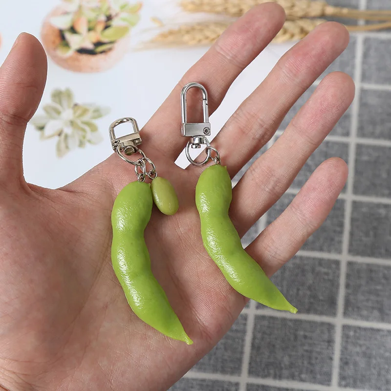 LLavero realista de Edamame, modelo de comida caprichosa, adorno colgante de llavero de guisante vegetal de PVC, 1 ud.