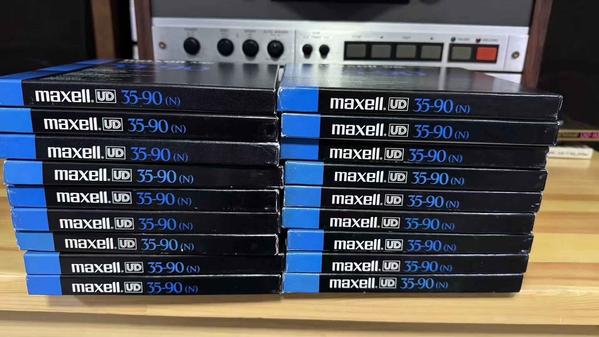 Maxell UD35-90 7 Inch Reel to Reel Tape 550m 1/4