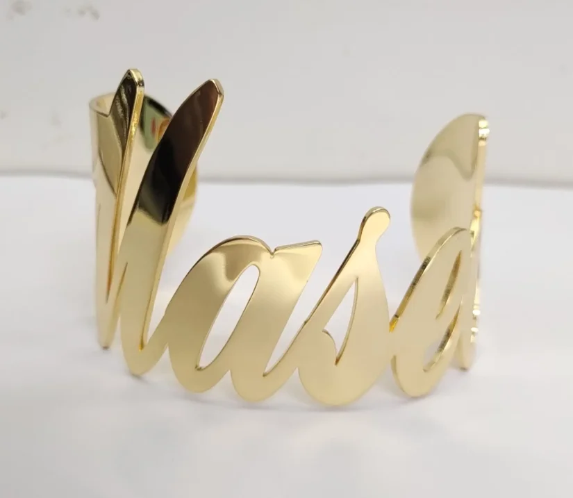 

DOREMI Stainless Steel Pave name Christmas Graduation Gift Mother's Day gift Custom bangle Christmas bangle Cuff custom bangle