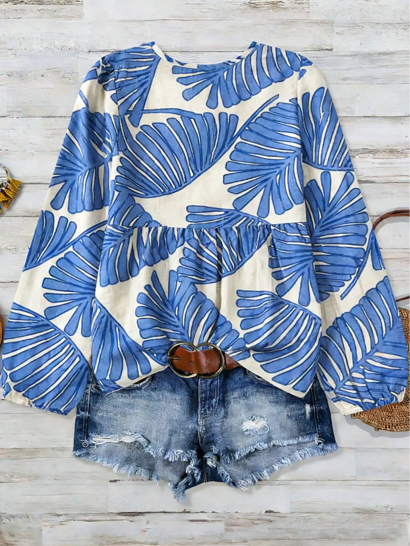 

Women's Casual Blue Palm Leaf Print Long Sleeve Blouse Spring Vacation