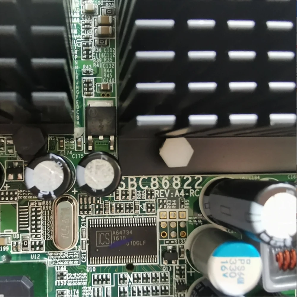 

SBC86822 Rev: A4-RC ITX Промышленная материнская плата для систем управления