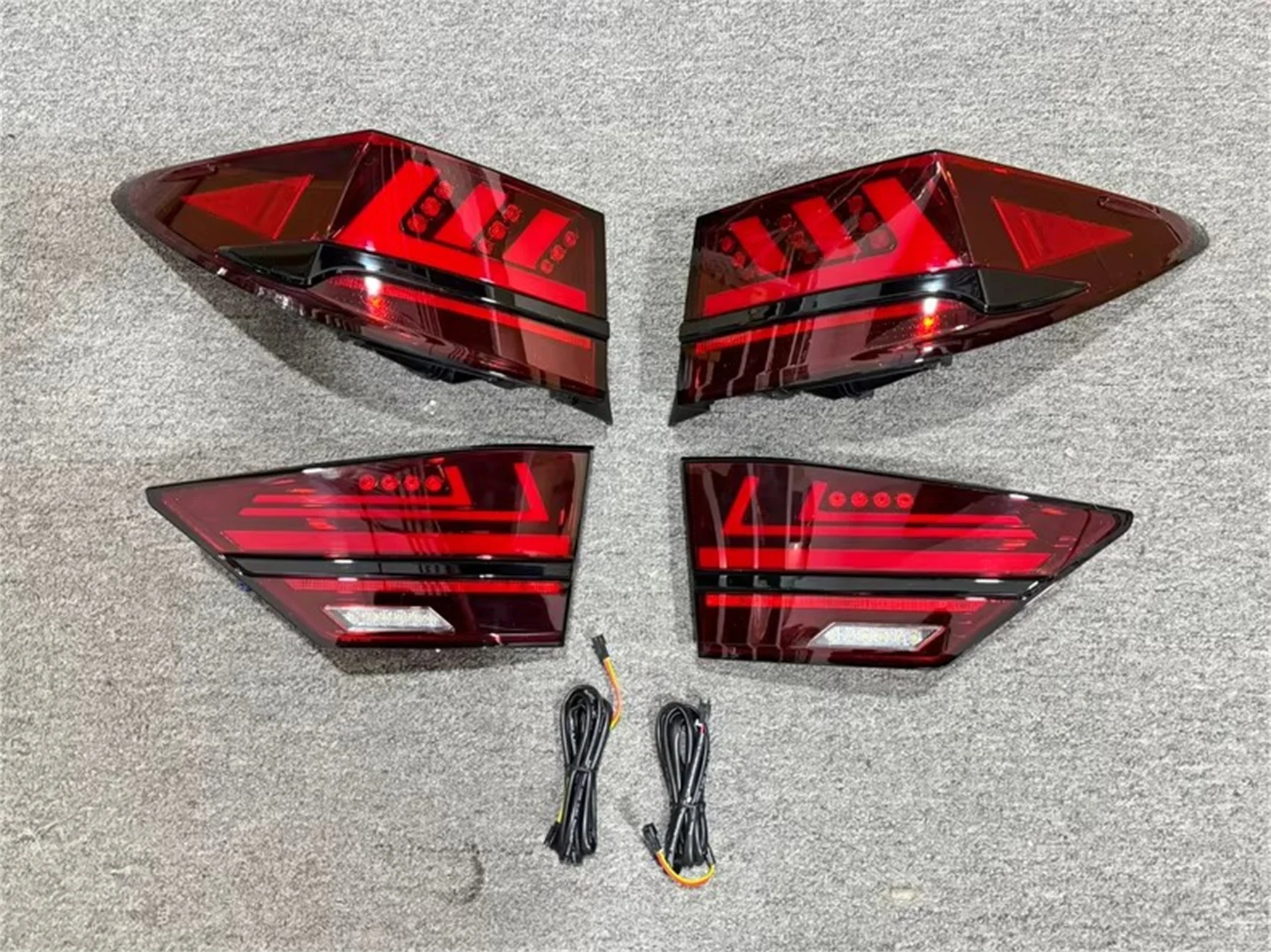 

Car Led Taillight for Lexus Es250 300h Es200 13-17 Brake Light Dynamic Signal Lamp with Turn Signal