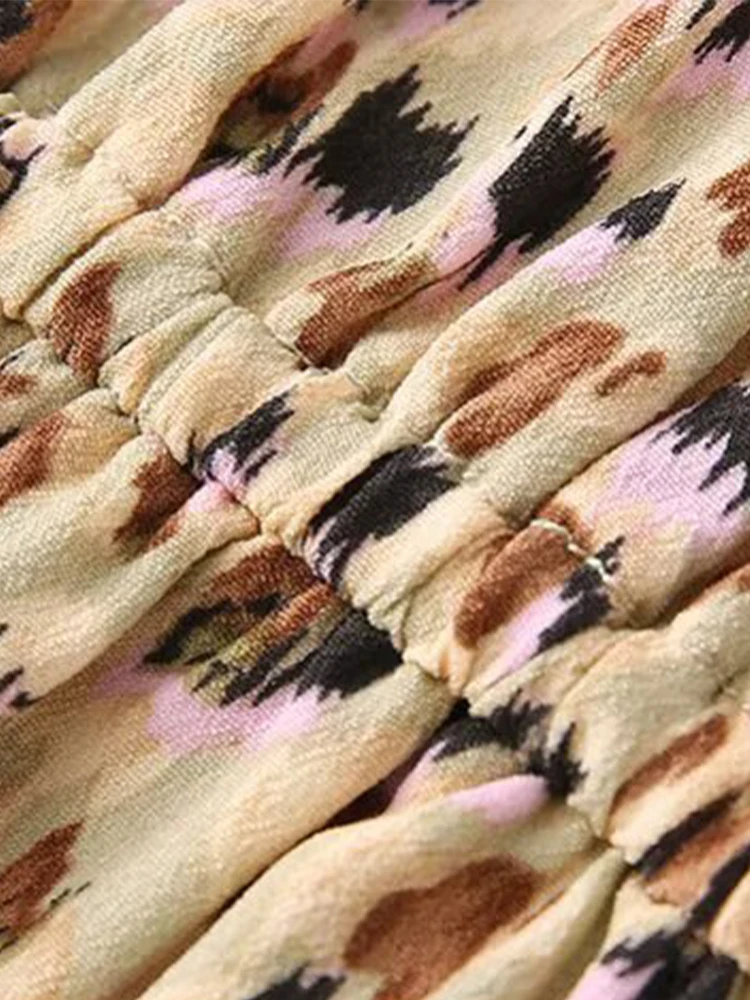 ヨーロッパとアメリカンスタイルの秋の新しい花柄不規則なプリーツ半袖ドレス女性のためのハイウエストデザインニッチスカート