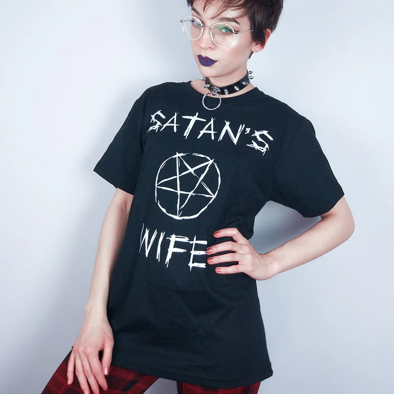 

Satan's Wife Black Colour Women T Shirts Cotton 90s Grunge Gothic Clothes Causal Dark Edgy Skeleton Skull T-shirts Unisex Tops