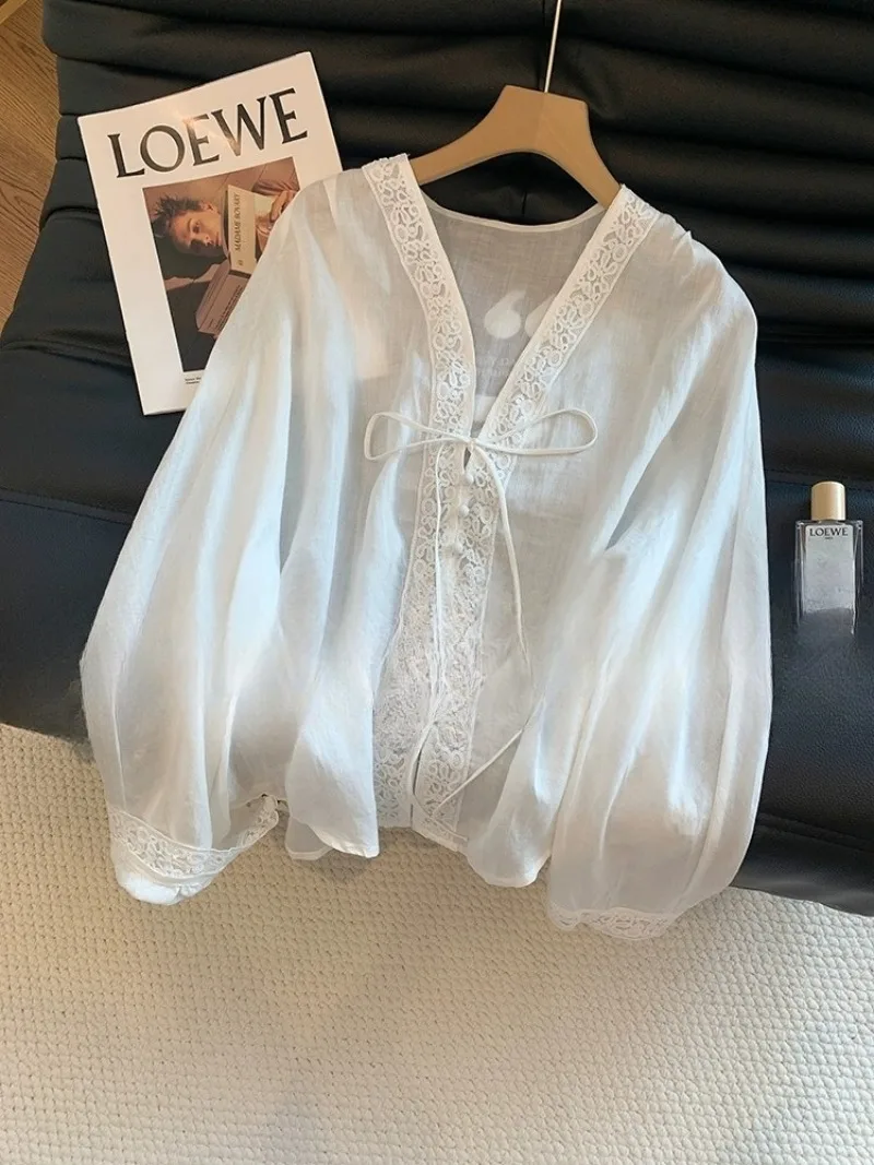 Blusas de estilo chino para mujer, camisas Vintage lisas, ropa holgada de verano a la moda, Tops de mujer de lino y algodón de manga larga con cuello en V