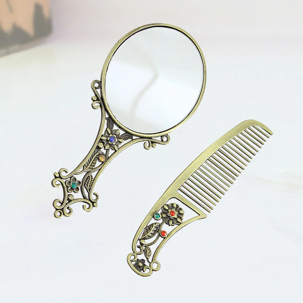 

Makeup Mirror Long-lasting Metal Woman Portable High Definition Vintage Compact