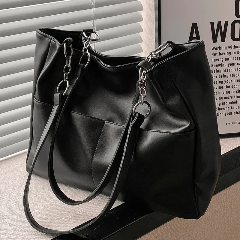 Shoulder Side Bags for Women Vintage Solid Color Simple Large Capacity Big PU Leather The Latest Handbags Travel Totes