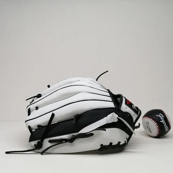 Рисунок 3 - Молодежные бейсбольные перчатки